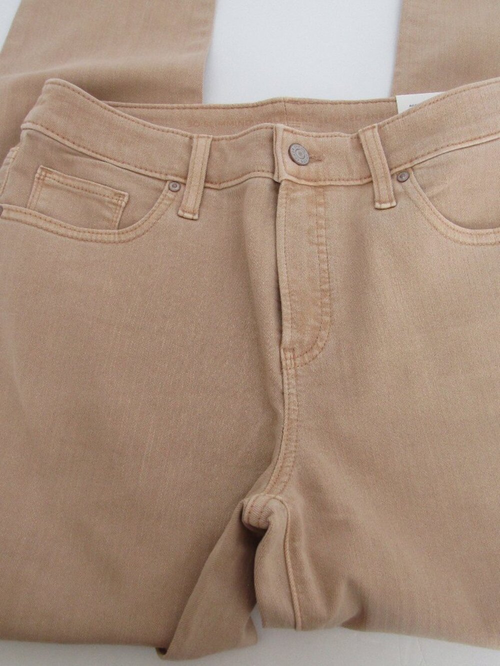 Chico's So Slimming Girlfriend slim leg, tan denim pants, size .5, US 6, NWT